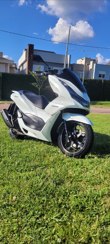 Honda PCX 2023 para alugar em Curitiba - Foto 1