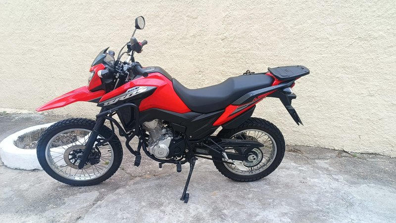 Honda BROS 2025 para alugar em Aracaju - Foto 1