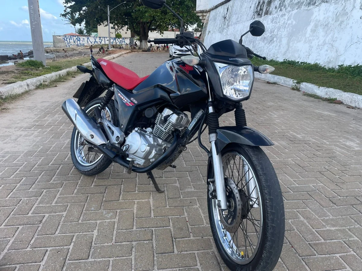 Honda FAN 150 2014 para alugar em Recife - Foto 1