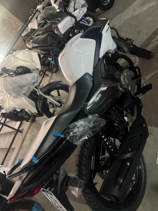 Yamaha FAZER 150 2026 para alugar em Salvador - Foto 3