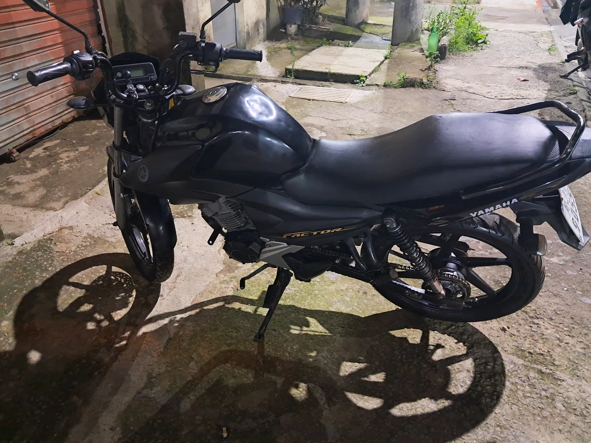 Yamaha FACTOR  2022 para alugar em Belford Roxo