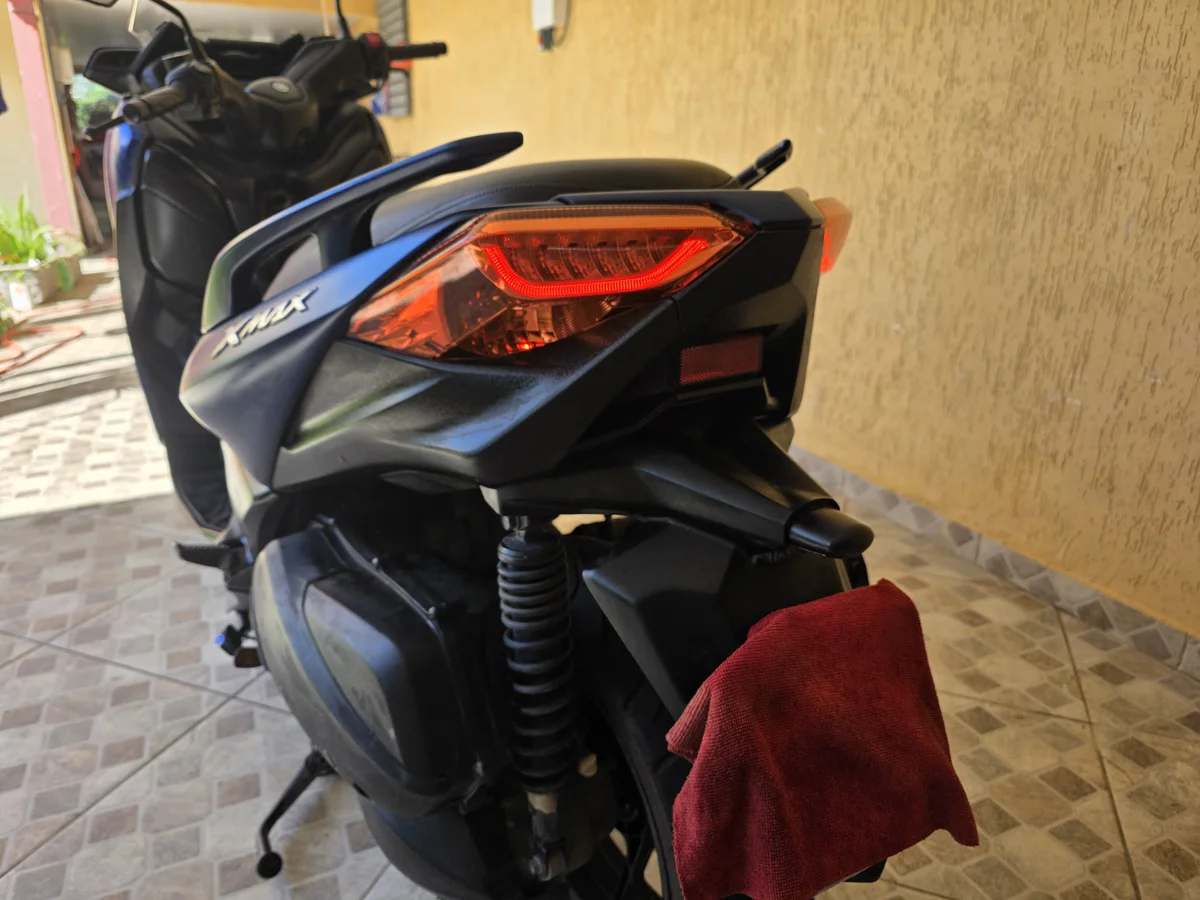 Yamaha XMAX 250 2021 para alugar em Vitória - Foto 6