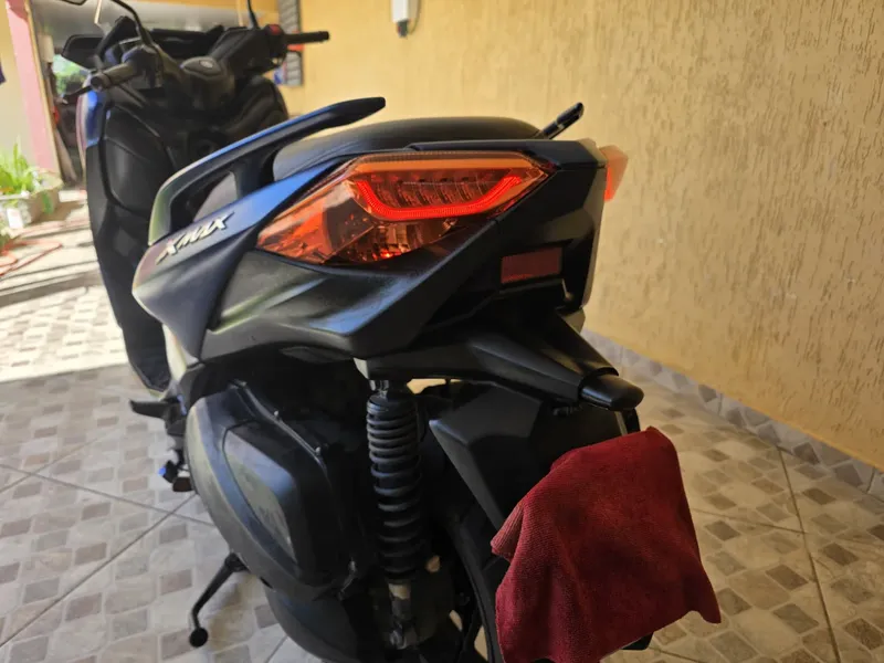 Yamaha XMAX 250 2021 para alugar em Vitória - Foto 6