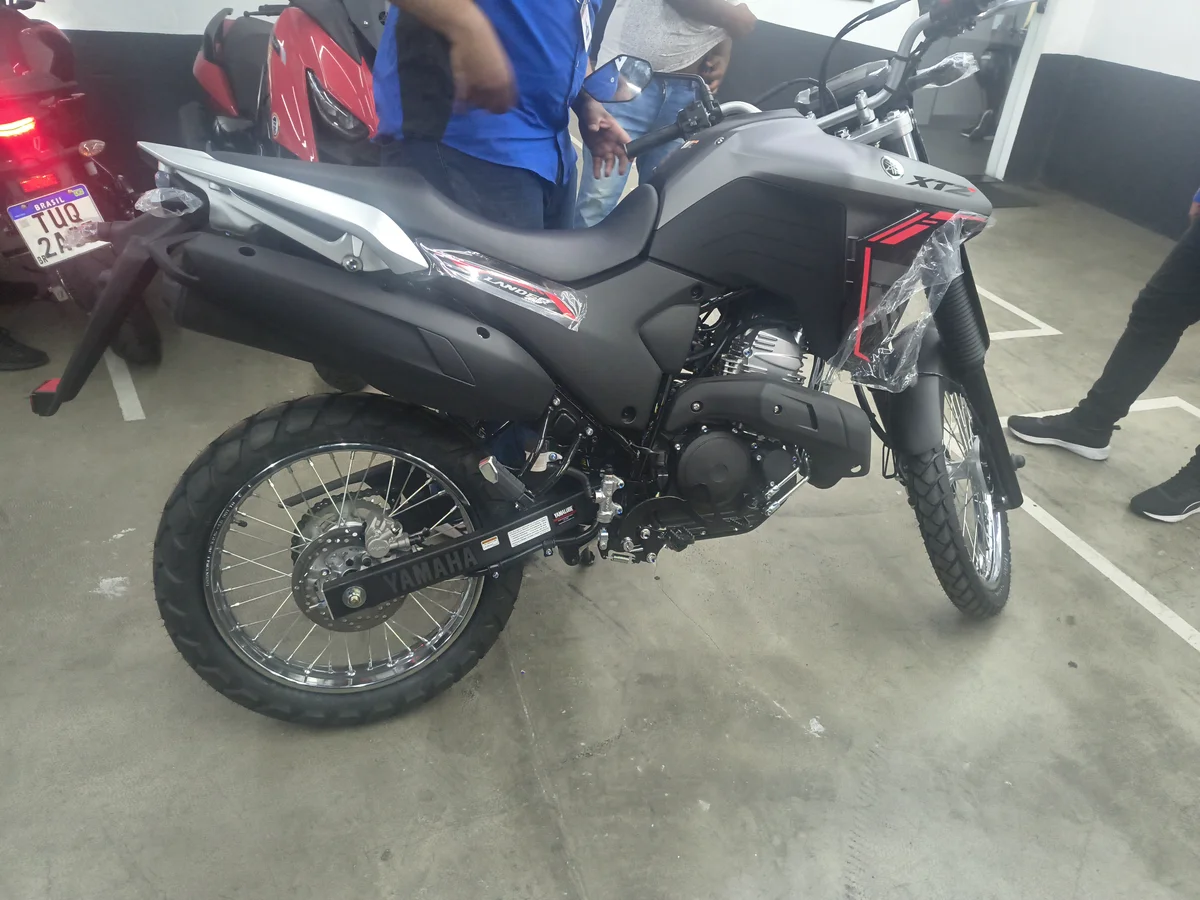 Yamaha 250 2025 para alugar em Rio De Janeiro - Foto 3
