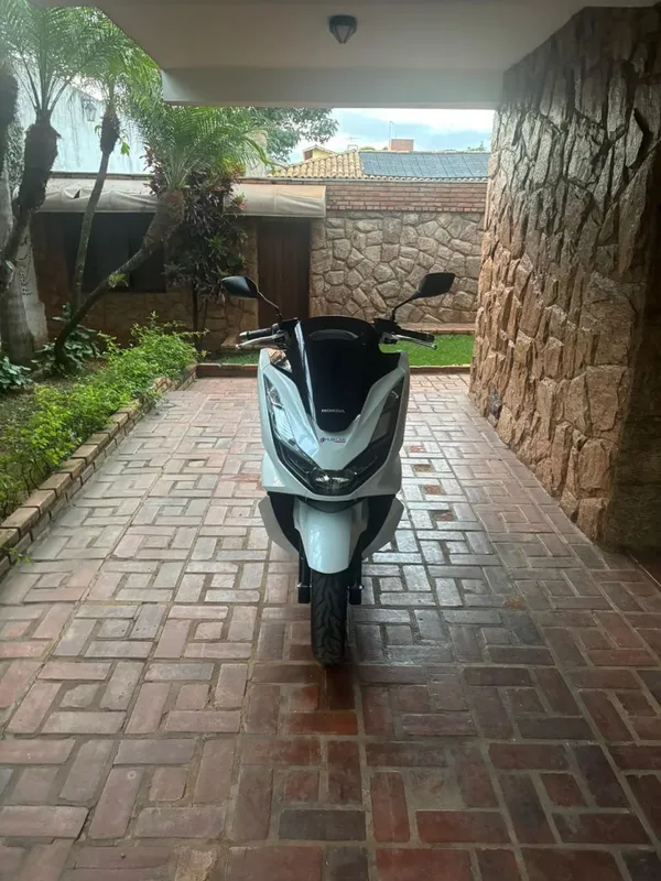 Honda PCX  2024 para alugar em Belo Horizonte - Foto 2