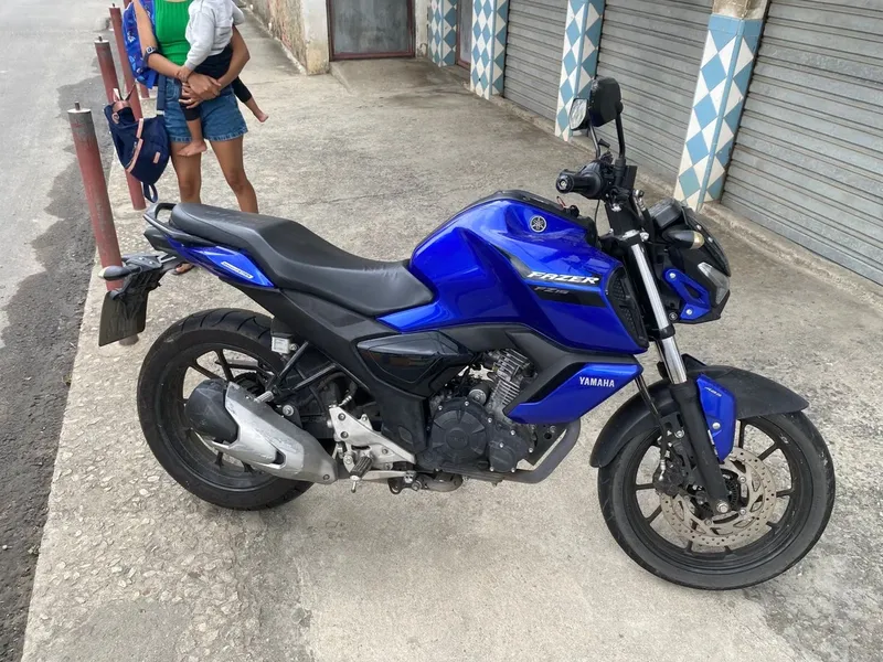 Yamaha FZ 15  2024 para alugar em São João de Meriti/RJ