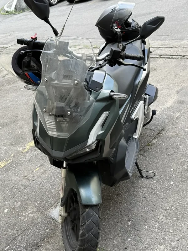 Honda ADV  2024 para alugar em São Gonçalo/RJ