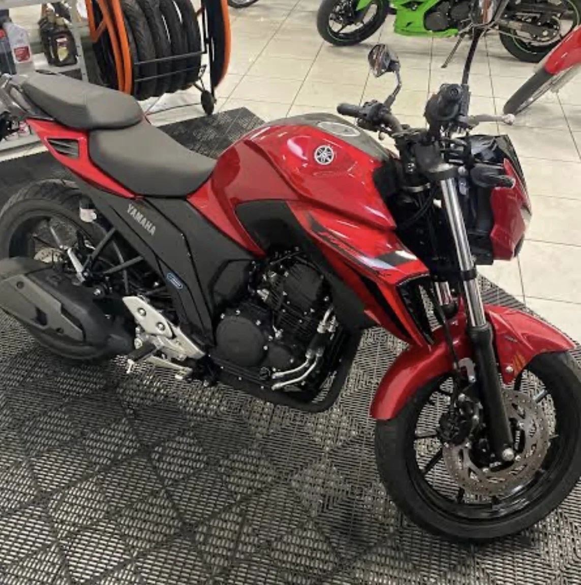 Yamaha FAZER 250 2027 para alugar em Belo Horizonte - Foto 2
