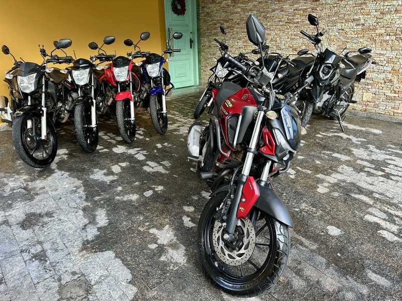 Yamaha FAZER FZ 15  2024 para alugar em Belo Horizonte - Foto 3