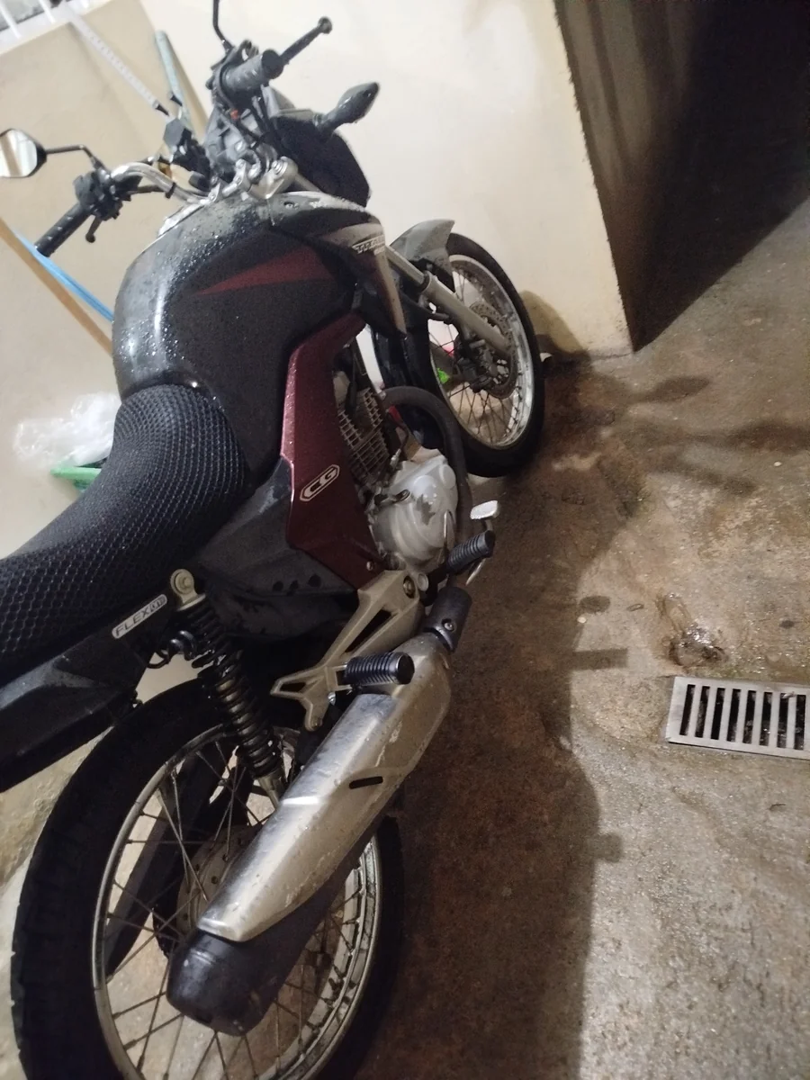 Honda CG TITAN 150 ESD MIX 2014 para alugar em Louveira