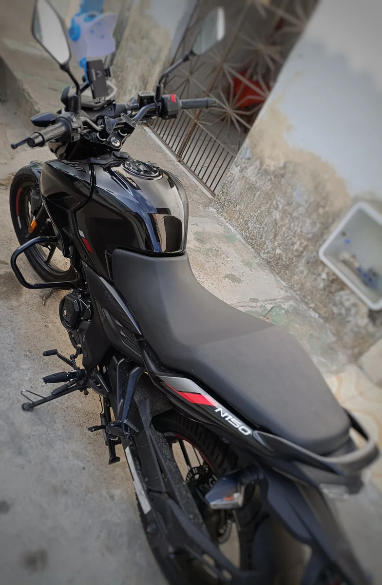 Bajaj PULSAR 150N 2025 para alugar em Fortaleza - Foto 3