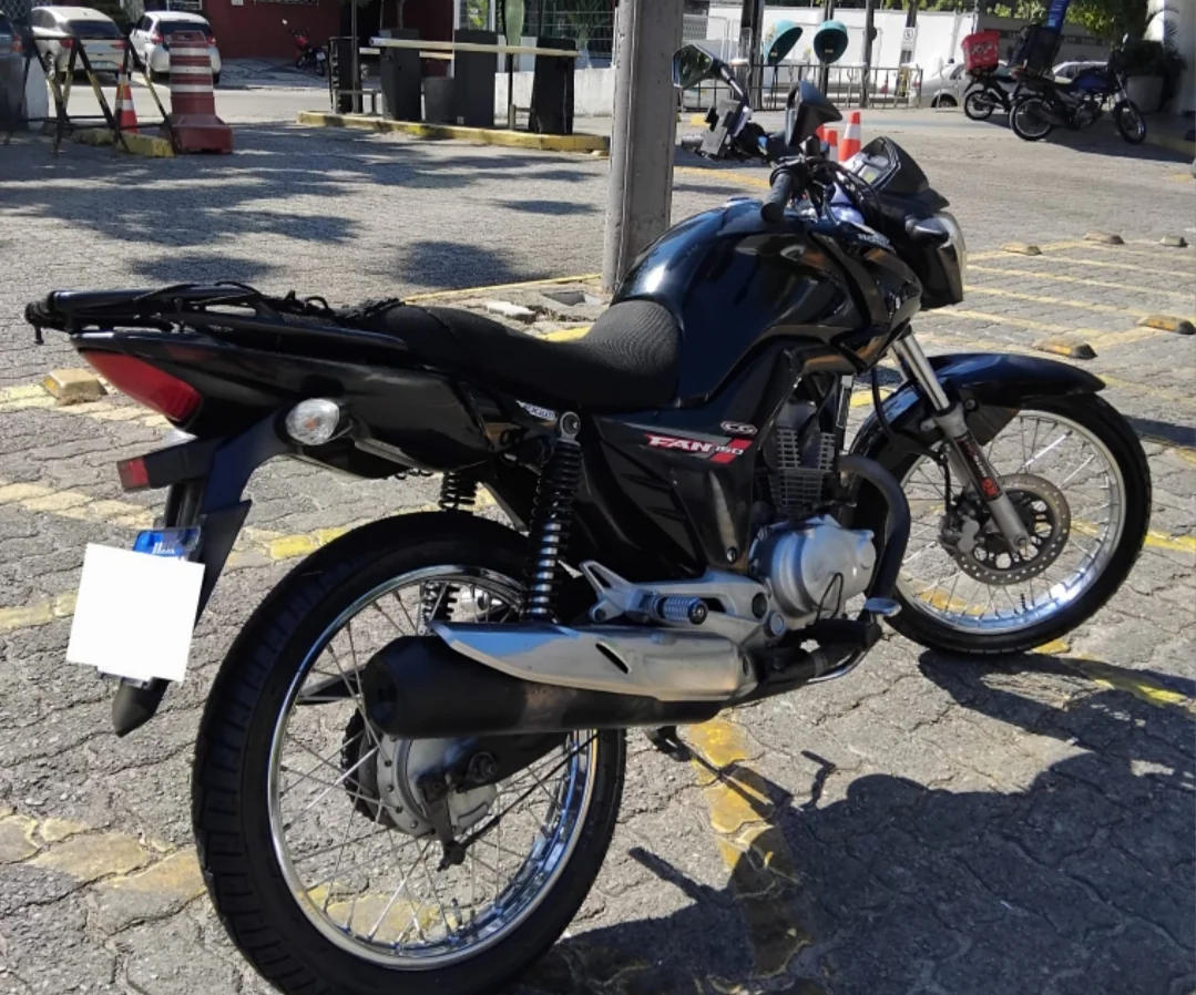 Honda FAN 2014 para alugar em Fortaleza - Foto 2